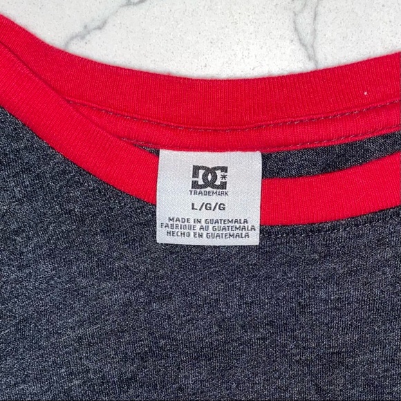 Men’s Short Sleeve Shirt DC - Picture 4 of 4